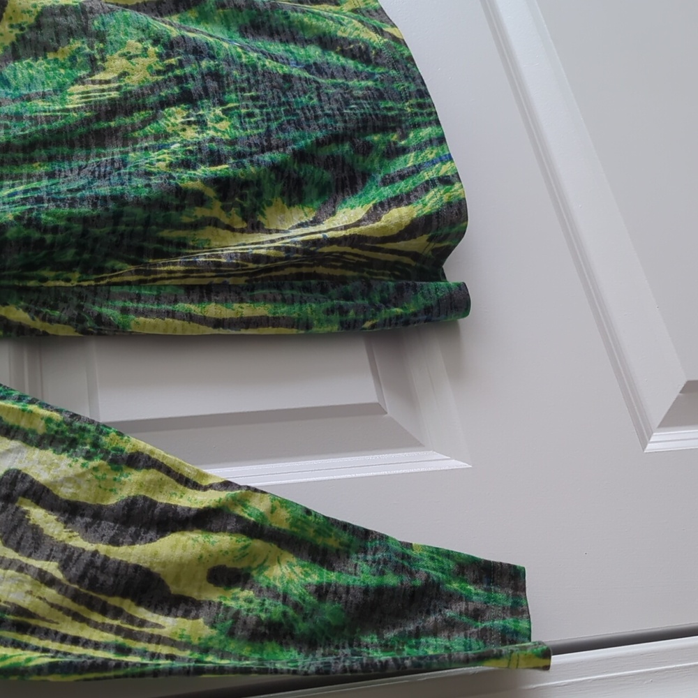 Chaus Blouse P2P 21 - Picture 3 of 9